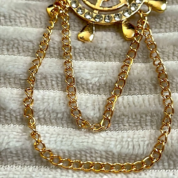 Rudder Brooch for Women Men Rhinestone Anchor Rudder Brooch Pins Chain Fashion - Picture 6 of 9